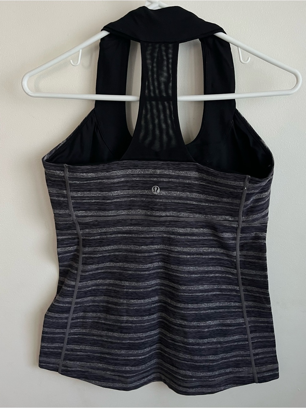 Lululemon Racerback Tank Top 8 - Picture 2 of 7